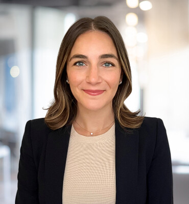 Andra Portnoy Headshot