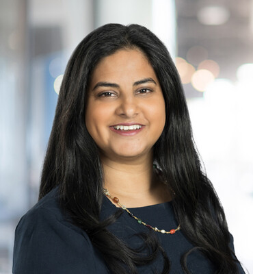 Devasena Vallabhaneni Headshot