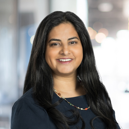 Devasena Vallabhaneni Headshot