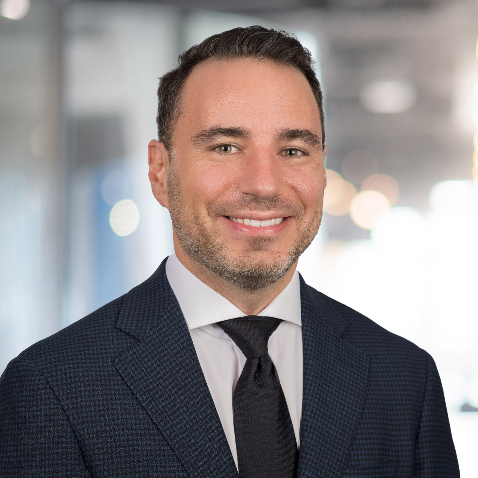 Paul Vannelli Headshot