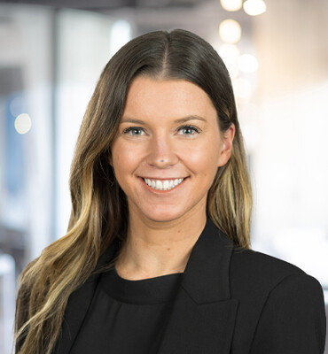 Allie Blincow Headshot