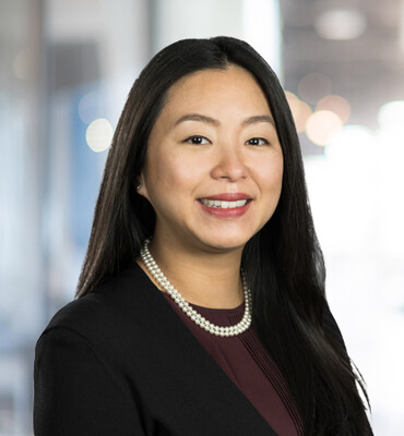 Stephanie Shen Headshot