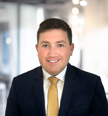 Patrick Watson Headshot