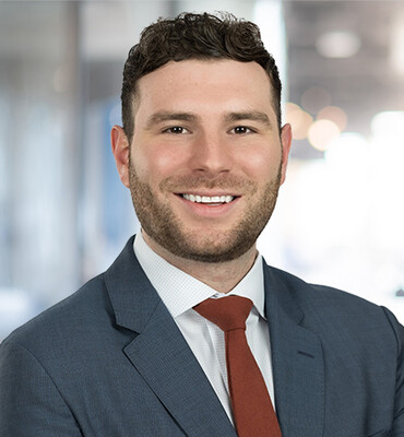 Daniel Weishar Headshot