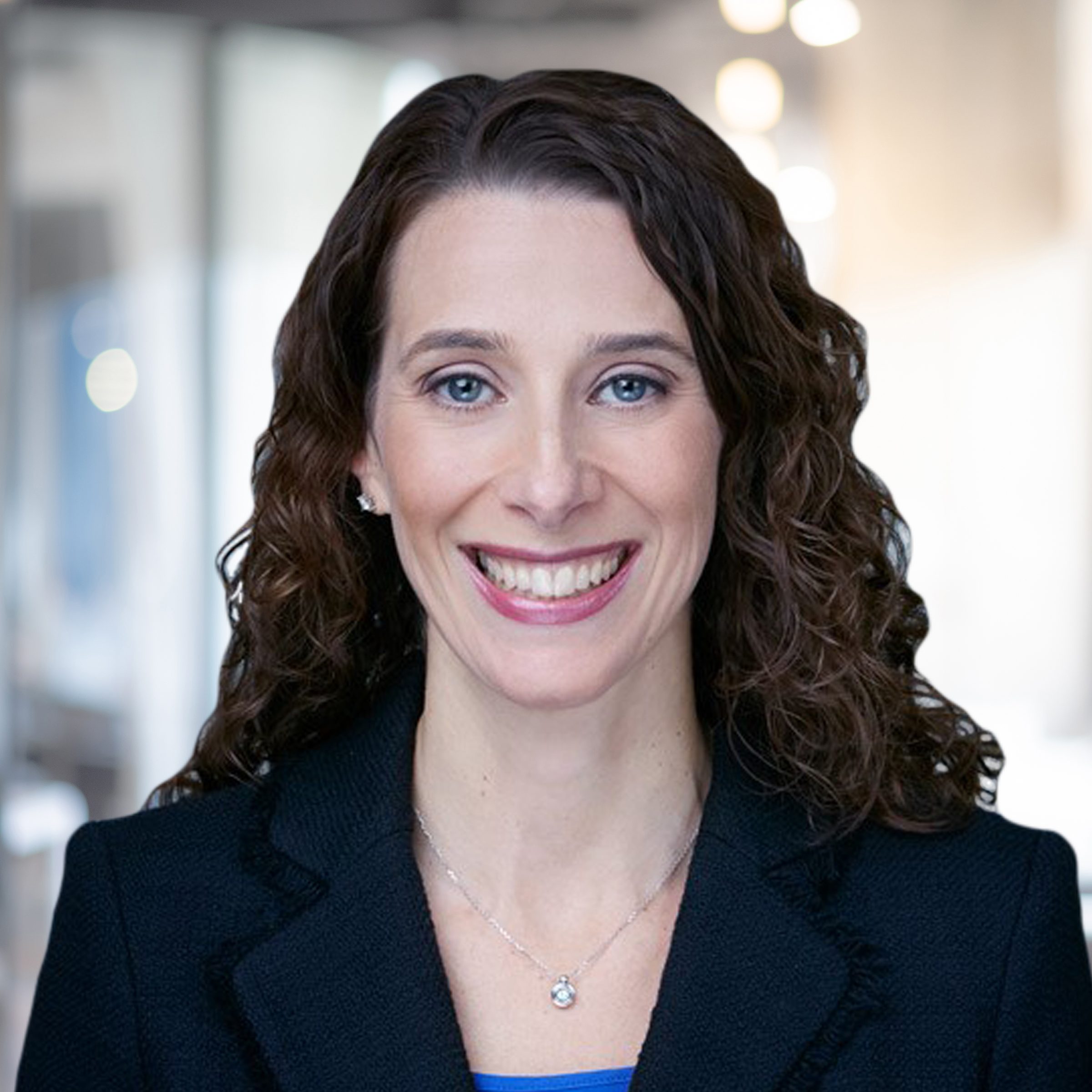 Amy Ecker Headshot