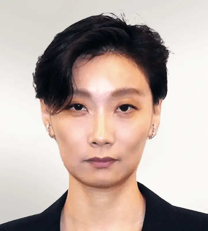 Portrait of Helen Guo