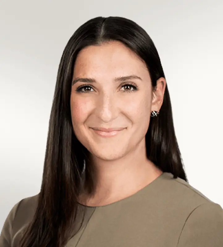 Portrait of Kristen Saragnese